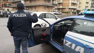 Palermo - Poliziotti  aggrediti e feriti allo Zen. Tiani: "Basta violenze contro i poliziotti"