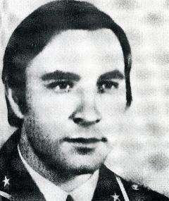 LO STATO HA INTENZIONE DI PREMIARE COLORO CHE VOLEVANO ROVESCIARLO ?