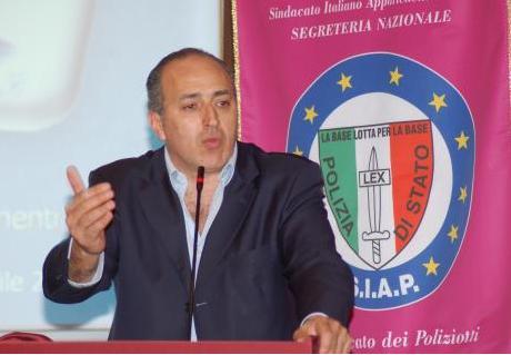 Governo, ultima chiamata. Pensioni, il ricorso alla Mobilitazione Risorsa del Sindacato. Poliziotti in Piazza