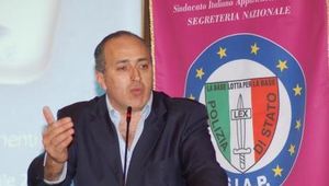 Governo, ultima chiamata. Pensioni, il ricorso alla Mobilitazione Risorsa del Sindacato. Poliziotti in Piazza