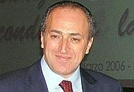 Case di via Pappacena, poliziotti gridano.