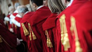 Trattamento di fine servizio - La Corte Costituzionale si pronuncerà sulla rateizzazione del pagamento del TFS per il pensionamento di anzianità