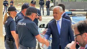 Sindacati di Polizia compatti con il Ministro Piantedosi
