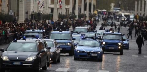 Operatore addetto ai servizi di scorta e sicurezza