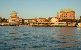 PERSONALE DI POLIZIA AGGREGATO A VENEZIA PER LA MOSTRA DEL CINEMA