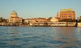 PERSONALE DI POLIZIA AGGREGATO A VENEZIA PER LA MOSTRA DEL CINEMA