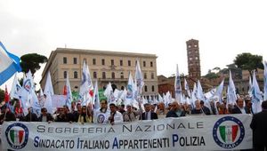 PENSIONI: MOBILITAZIONE GENERALE, IL 3 OTTOBRE POLIZIOTTI IN PIAZZA - GOVERNO FREDDO NEL RICONOSCERE IL DIRITTO ALLA SPECIFICITA\'