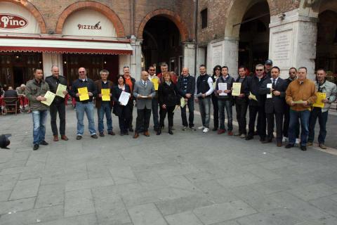 CHIUSURA QUESTURE, è ora di prendere posizione senza guardare più in faccia a nessuno !