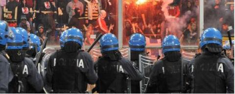 MILANO, Agente rimane ferito. 