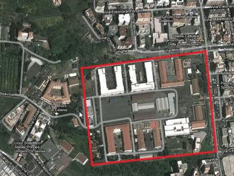 CASERMA SOMMARUGA. I MILITARI NON LA MOLLANO !