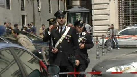 SOLIDARIETA\' AI COLLEGHI DELL\'ARMA