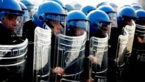 TERNI: SIAP - ANFP LA POLIZIA MAI CONTRO MA GARANTE LIBERTA\' 