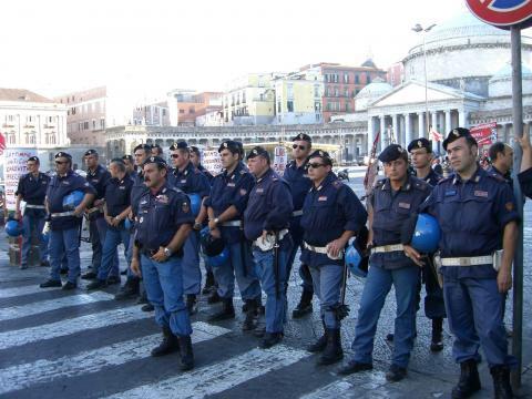 UNIFORME ESTIVA PER I REPARTI MOBILI 