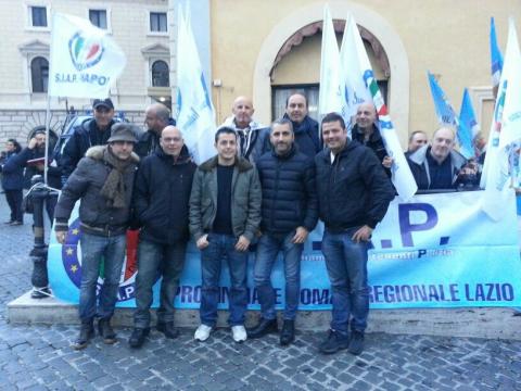 ALTOLA' AL GOVERNO DAI SINDACATI POLIZIA E VIGILI FUOCO