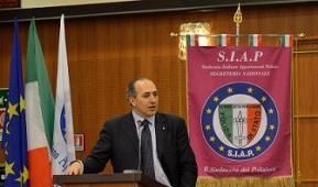 Della Polizia bisogna fidarsi le contrapposizioni non aiutano.