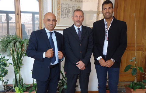 IL SEGRETARIO REGIONALE SIAP VENETO IULIANO FLAVIANO E L'ESPONENTE DEL SIAP DI VENEZIA STRANIERI ALESSANDRO AL COMMIATO DEL QUESTORE ROCA VINCENZO 