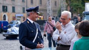 IL SOSTEGNO DEI CITTADINI E ALCUNE POSIZIONI DEL MONDO POLITICO