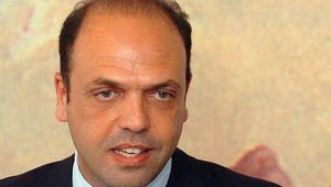 SICUREZZA: ALFANO, SARA\' RISOLTO PROBLEMA STIPENDI FORZE ORDINE