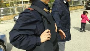 dal DIPARTIMENTO: RITIRO GIUBBOTTI ANTIPROIETTILE "SOTTOCAMICIA"