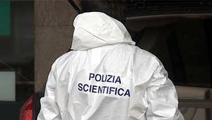 VESTIARIO POLIZIA SCIENTIFICA: VITTORIA DEL SIAP