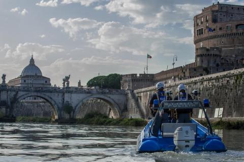 ASPETTANDO LE RISORSE: LA POLIZIA SI PREPARA PER IL GIUBILEO