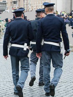 SIAP GENOVA: AUMENTA IL DISAGIO DELLE FORZE DELL'ORDINE GENOVESI ABBANDONATE DAL QUESTORE PER LE AGGRESSIONI SUBITE SUL TERRITORIO.