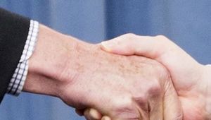 LA SOLIDARIET&Agrave; GIUSTA RAFFORZA IL VALORE DELLA PIAZZA DEMOCRATICA.