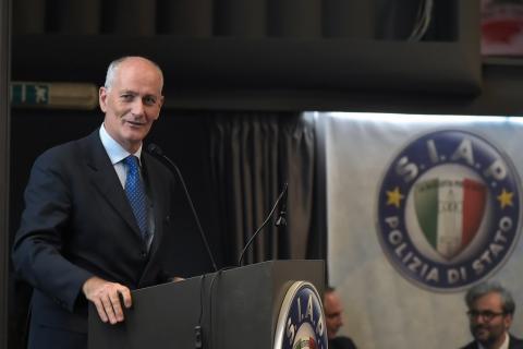 TRANSITO DI PERSONALE DEL COMPARTO SICUREZZA DIFESA IN COMPARTO MINISTERI