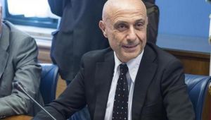 IL MINISTRO DELL\'INTERNO MINNITI CONVOCA IL SIAP e LE OO.SS. DELLA POLIZIA
