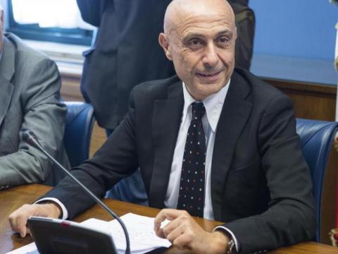 IL MINISTRO DELL'INTERNO MINNITI CONVOCA IL SIAP e LE OO.SS. DELLA POLIZIA