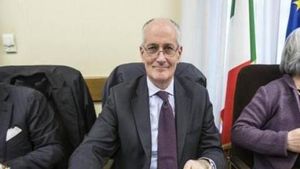 PAROLA MANTENUTA: AL CORSO TUTTI I 1874 IDONEI DEL CONCORSO INTERNO 1400 V. ISP.  