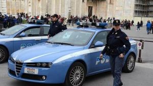 Sit-in a Pisa - le Organizzazioni Sindacali delle FF.OO. in piazza. 