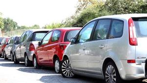 E L&rsquo;AUTO DOVE LA METTO?