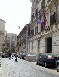 VIA MANZONI CHIUDE AL TRAFFICO - 